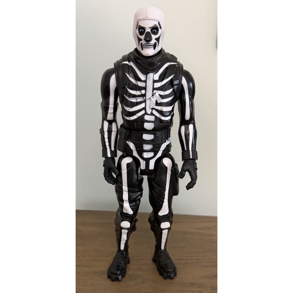 Fortnite‎ Skull Trooper 12" Action Figure Jazwares Epic Games